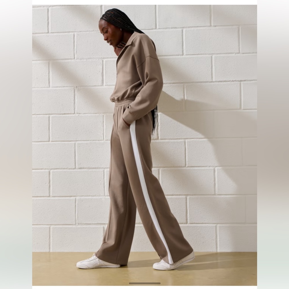 BNWT Abercrombie YPB neoKNIT Long-Sleeve Half-Zip Jumpsuit